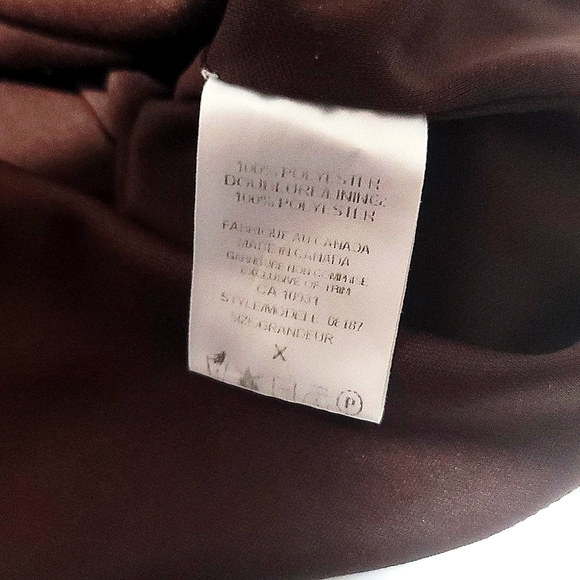 Brown Animal Print sleeveless blouse - Picture 5 of 5